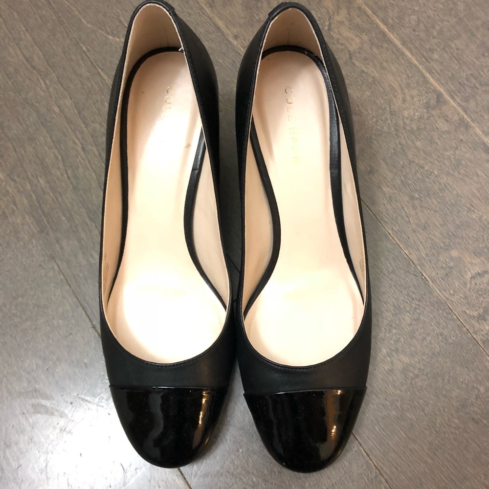❗️Black Bump by Cole Haan❗️